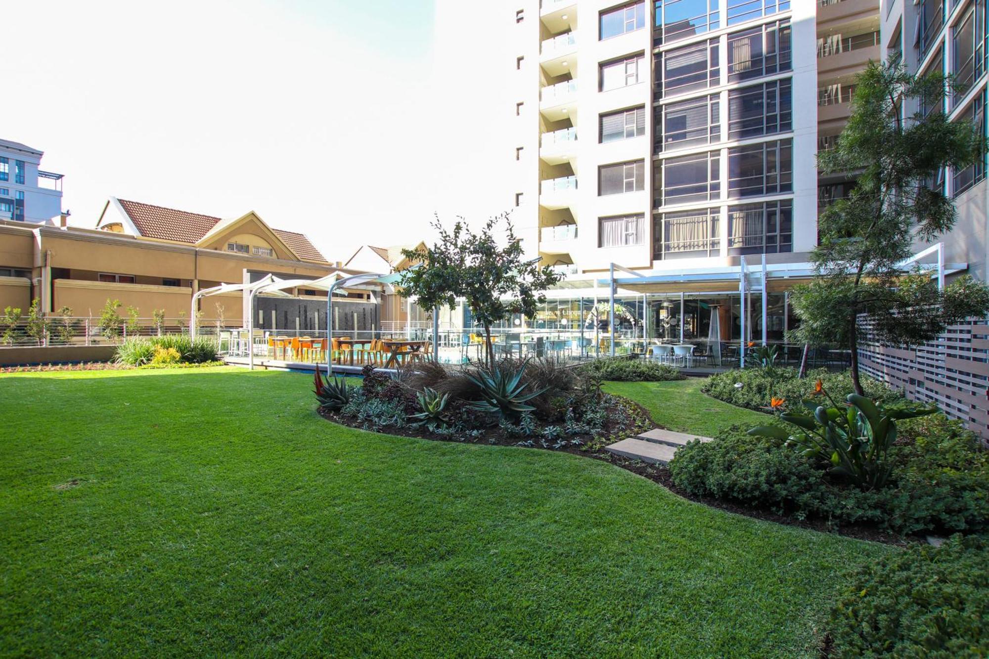 Cgrsa Apartments Sandton Johannesburg Exteriér fotografie
